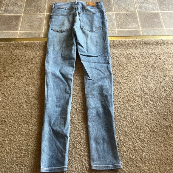 Jeans - Picture 5 of 6